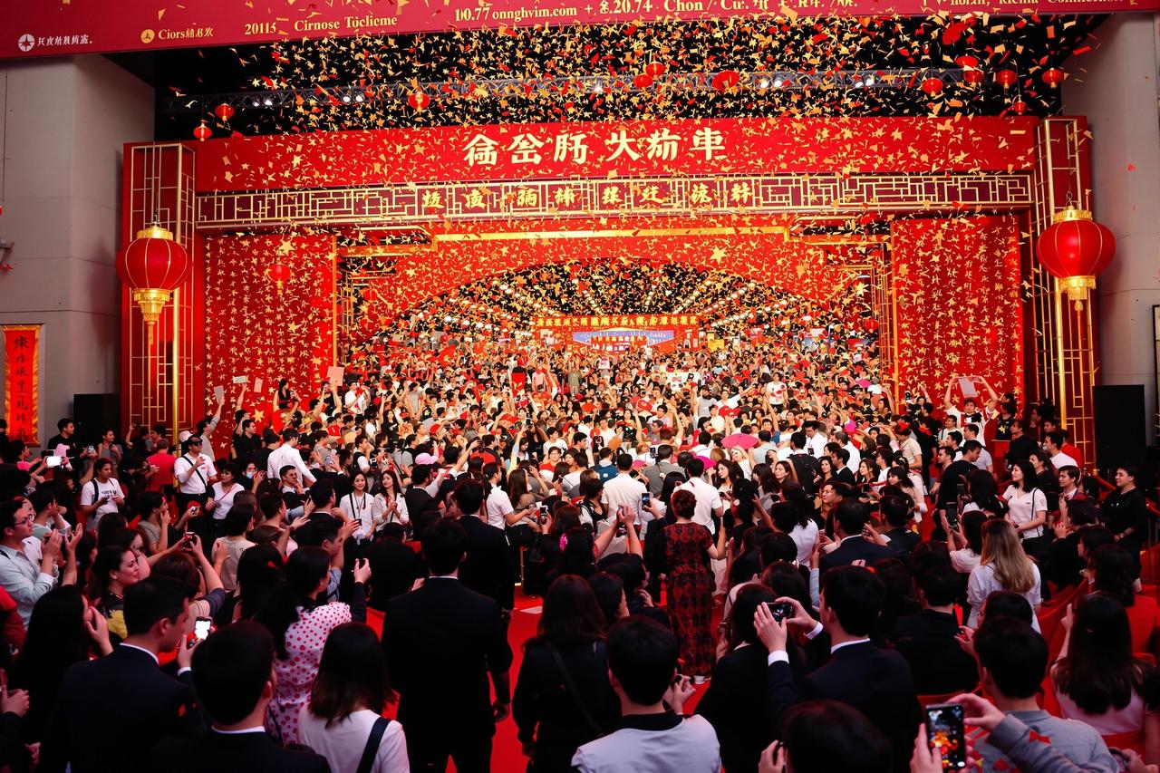 蜜桃视频《星辰大海》票房突破30亿，创华语科幻新纪录